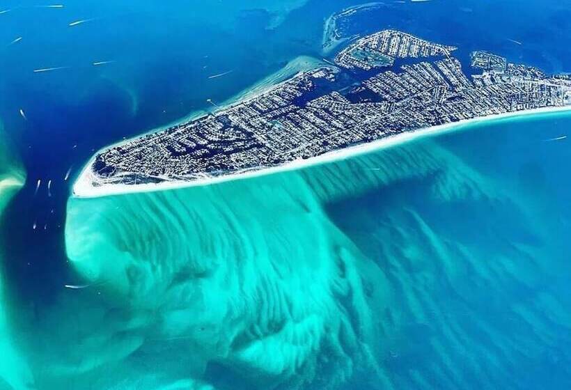 فندق على الطريق Captain S Quarters At Anna Maria Island Inn