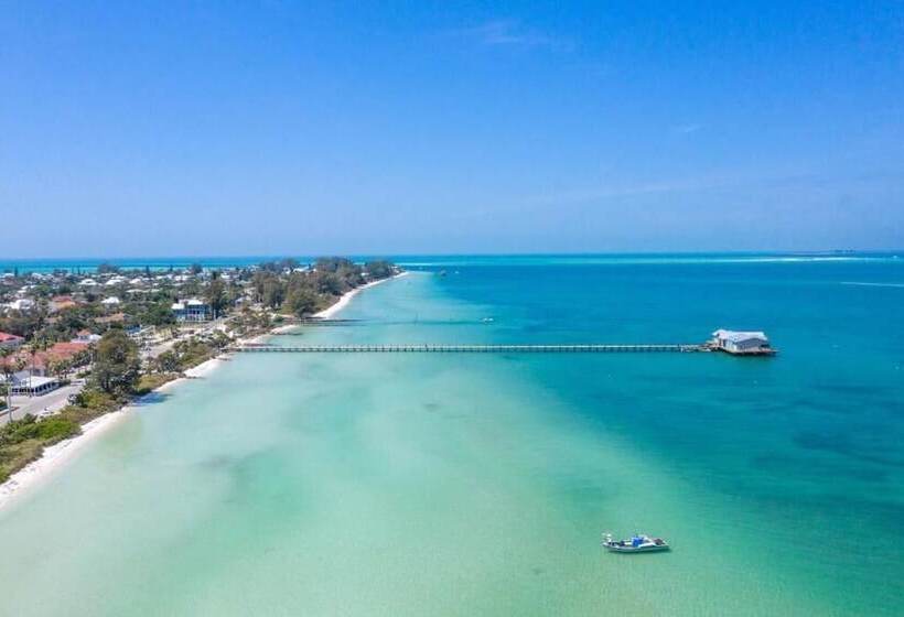 فندق على الطريق Captain S Quarters At Anna Maria Island Inn
