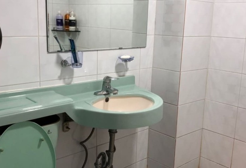 모텔 Jecheon Herb Park