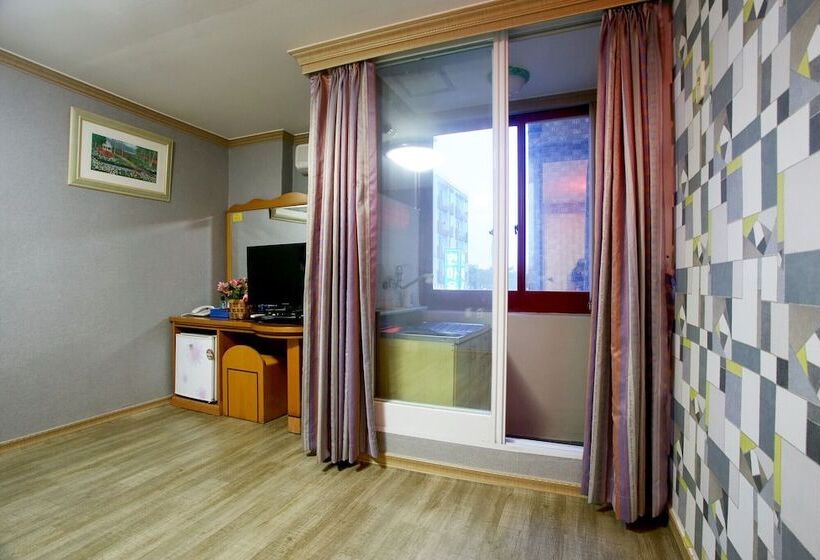 Мотель Yangyang Naksan Haemaru