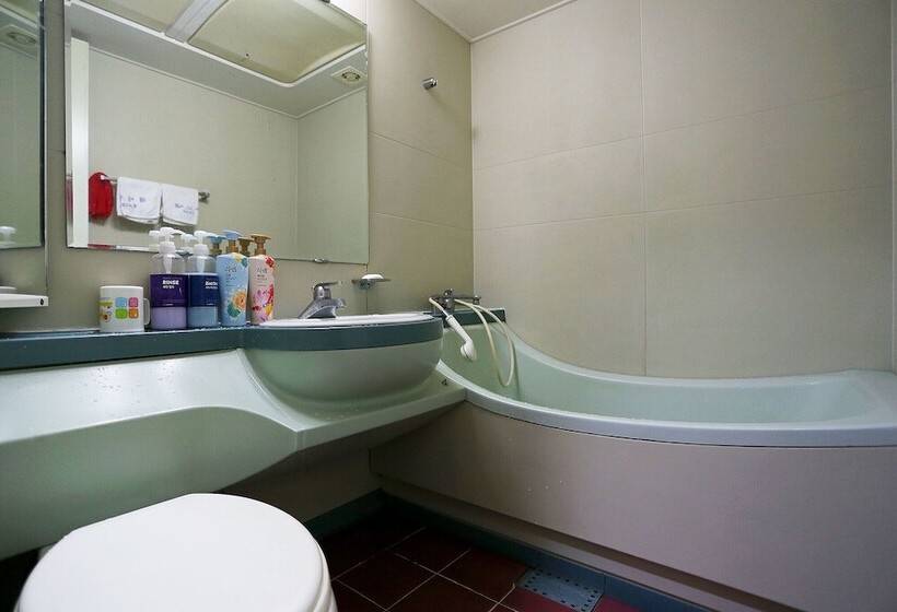 Мотель Yangyang Naksan Haemaru