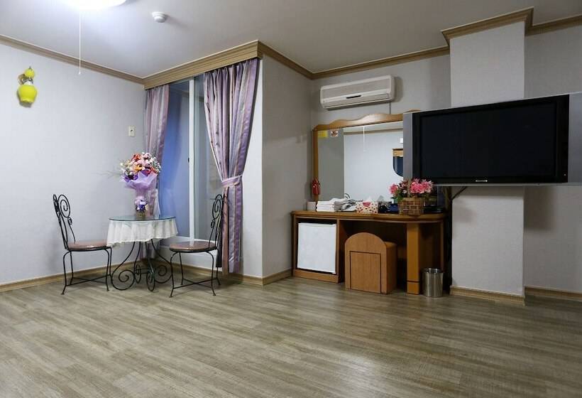 Мотель Yangyang Naksan Haemaru