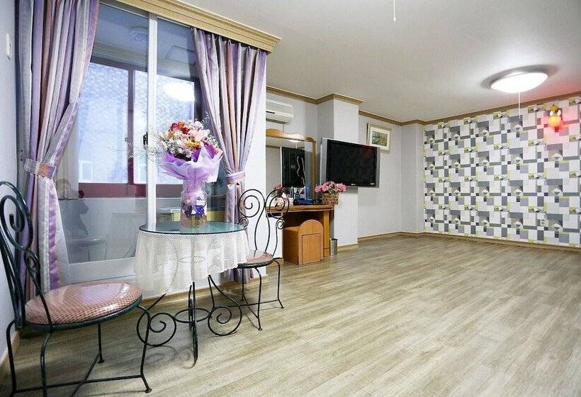 Мотель Yangyang Naksan Haemaru