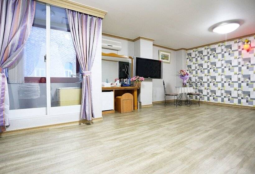 Мотель Yangyang Naksan Haemaru