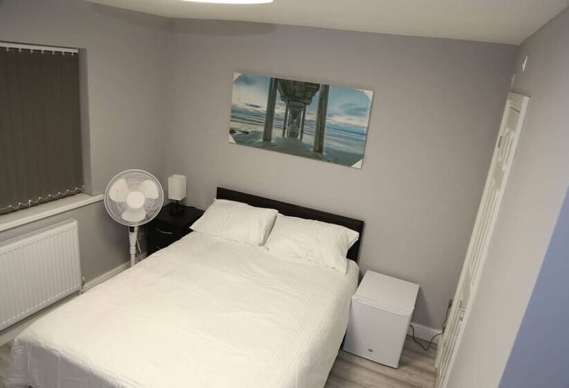 Пансион Room In House   Aa Guest Room5