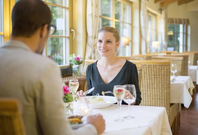 بنسيون Alpen Aktiv Landgasthof Zur Schubertlinde