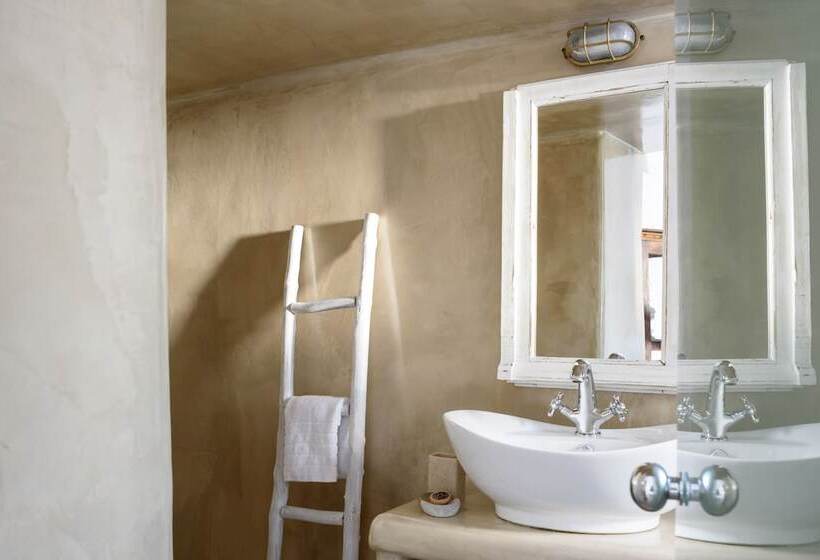 Пансион Arvanitis Cave Village