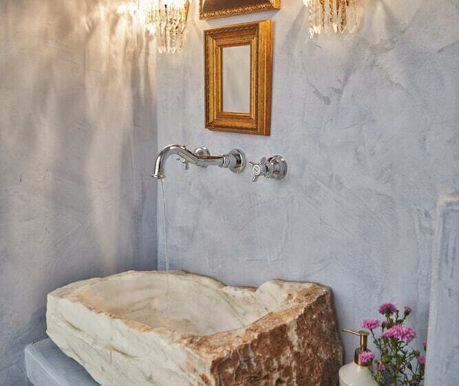 Пансион Arvanitis Cave Village