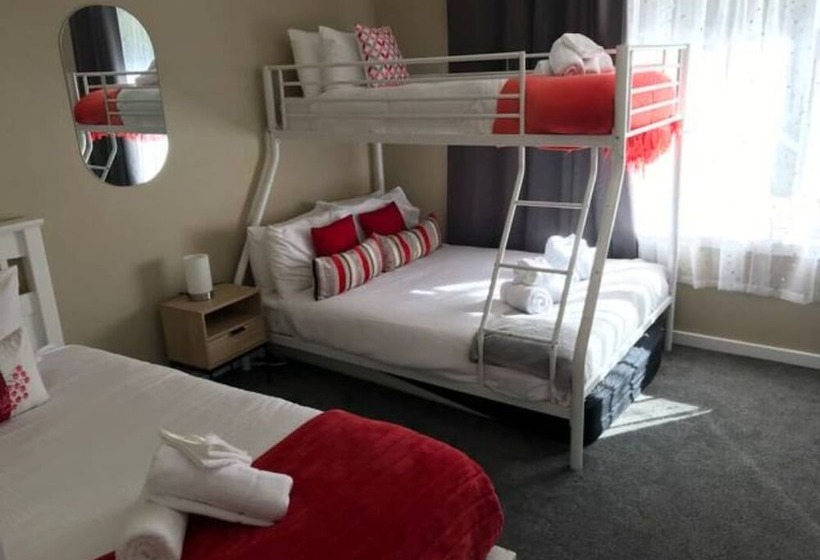 פנסיון Bluefin Tuna Fishermen Whale Watching