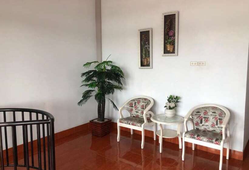 פנסיון Guest House Nasyauqi Kuala Tanjung