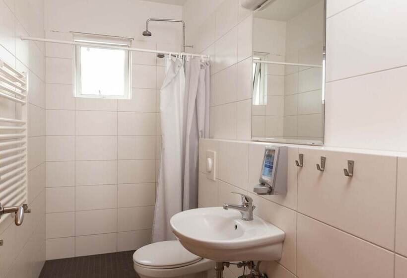 پانسیون Guesthouse Eldhestar