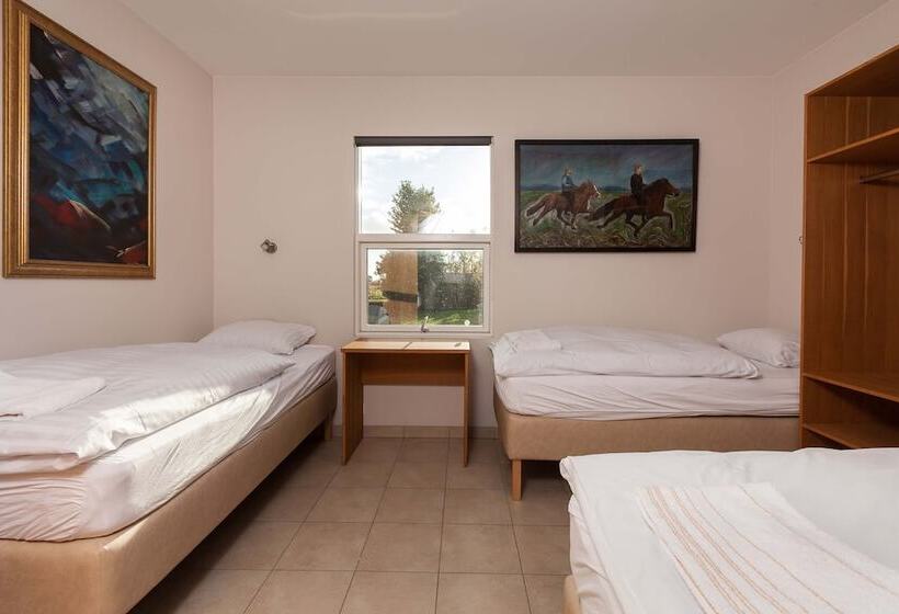 پانسیون Guesthouse Eldhestar