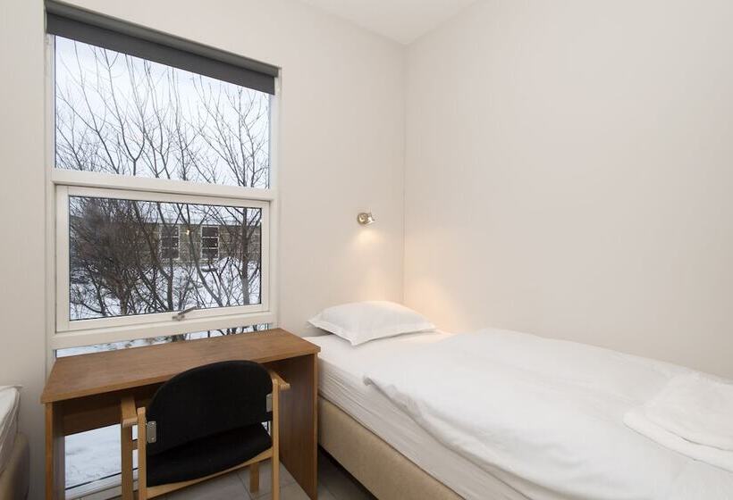 پانسیون Guesthouse Eldhestar