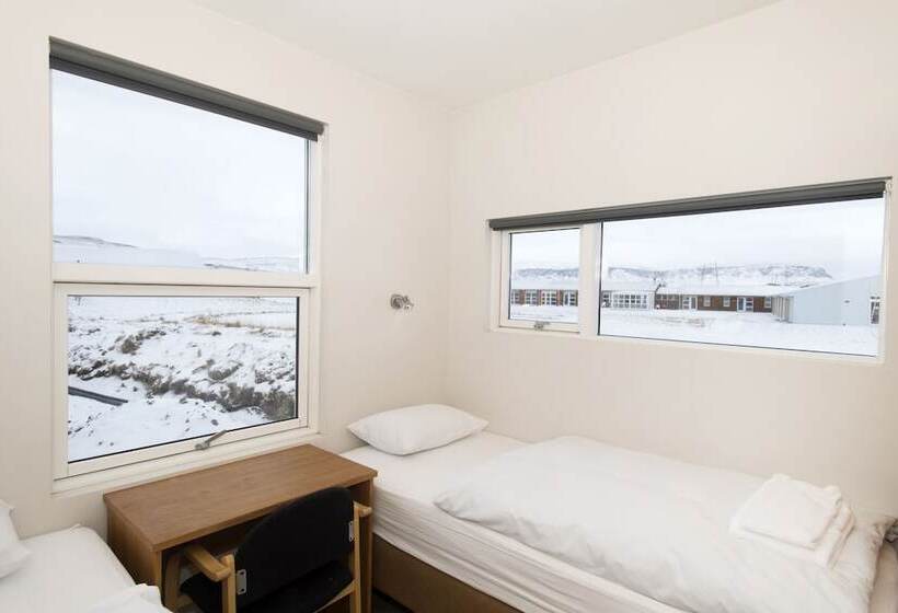 پانسیون Guesthouse Eldhestar