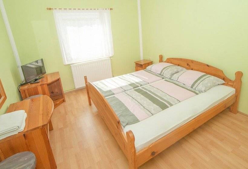 پانسیون Guesthouse Sovic