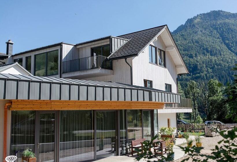 פנסיון Haus Am See