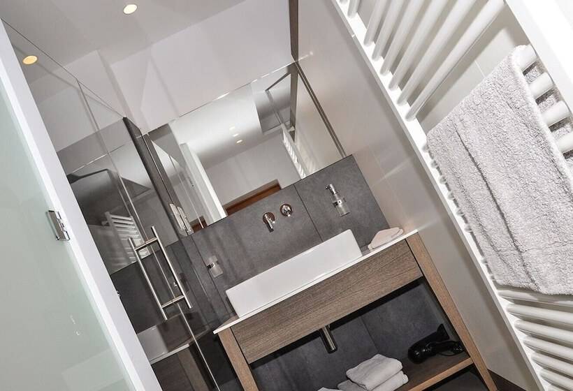 بنسيون Haus Am See