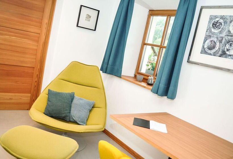 פנסיון Haus Am See