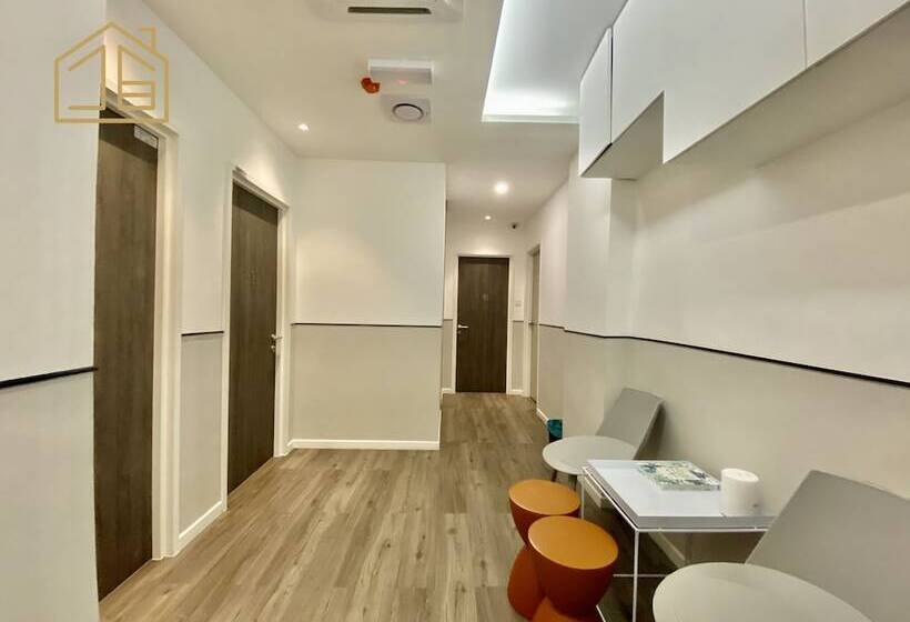 Pensión Homi Oasis 和逸绿洲