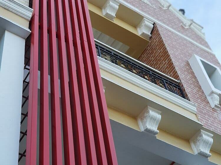 פנסיון K Mansionette