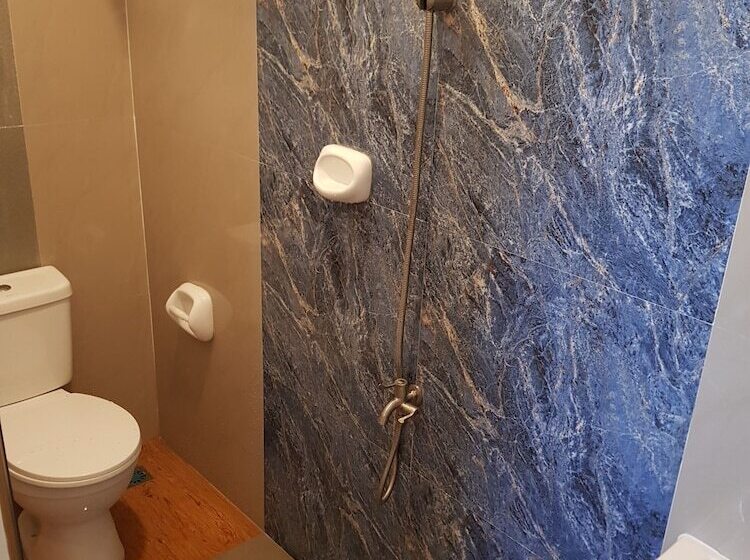 פנסיון K Mansionette