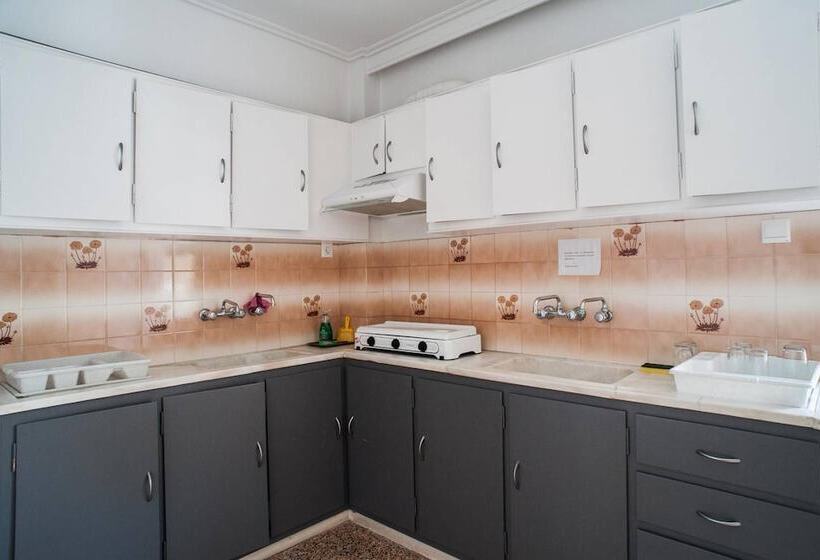 پانسیون Kochili