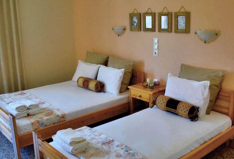 پانسیون Kochili