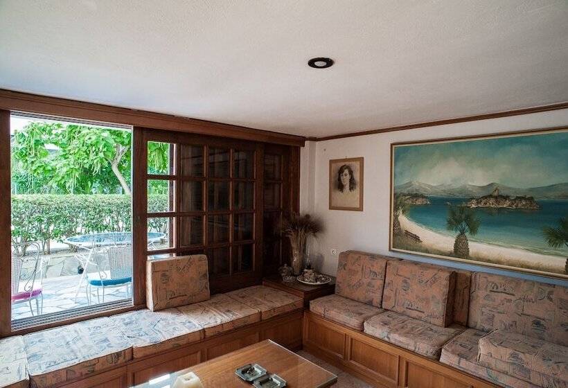 پانسیون Kochili