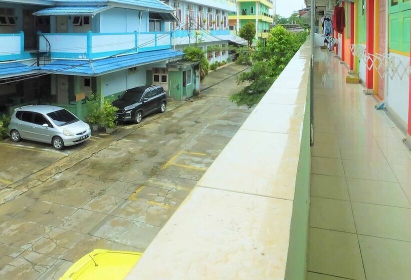 بنسيون Koolkost Syariah @ Komplek Kost Dempo