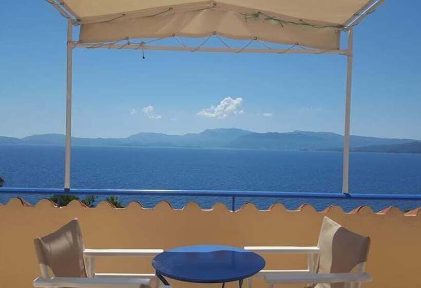 פנסיון Kosta Maria