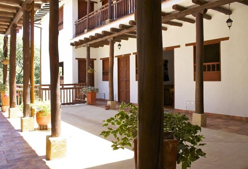 پانسیون La Buganvilla Barichara