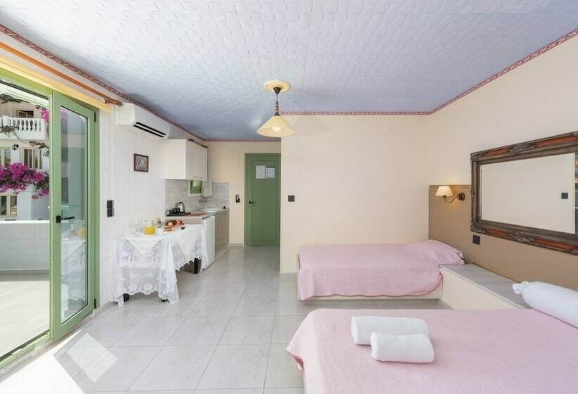 Pension Magnificent View Nice Double Room With Shared Pool And Ac