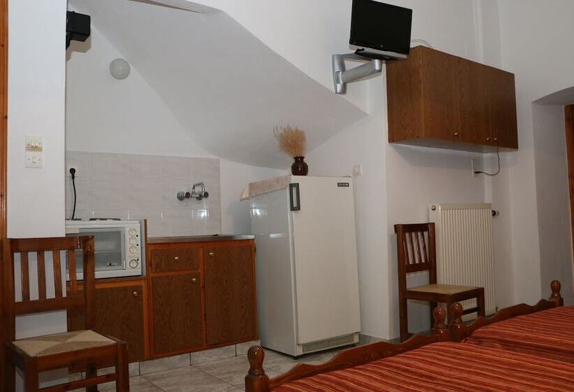 펜션 Maleatis Apollo Guesthouse