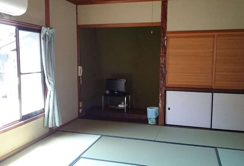 بنسيون Minshuku Hikosukeso