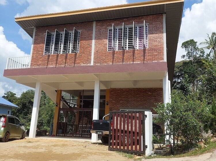 פנסיון Nana S Homestay