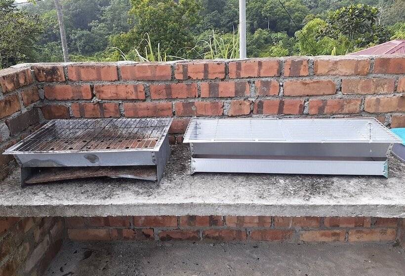 פנסיון Nana S Homestay