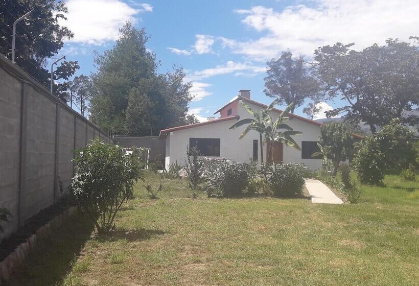 بنسيون Quinta La Gardenia