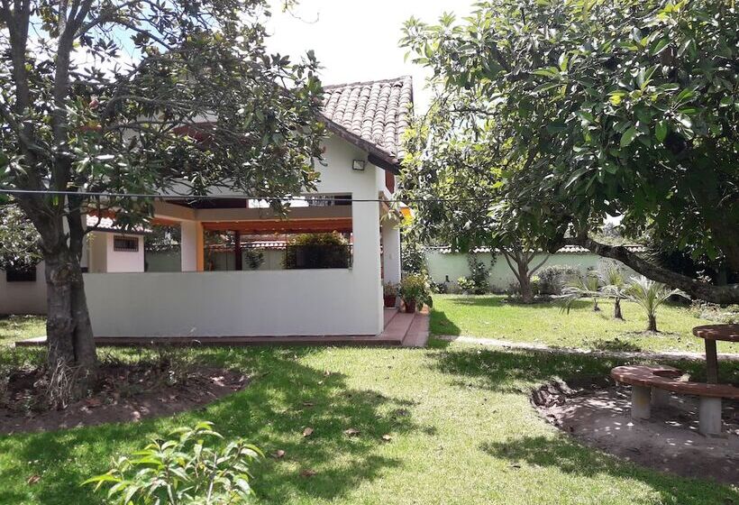 بنسيون Quinta La Gardenia
