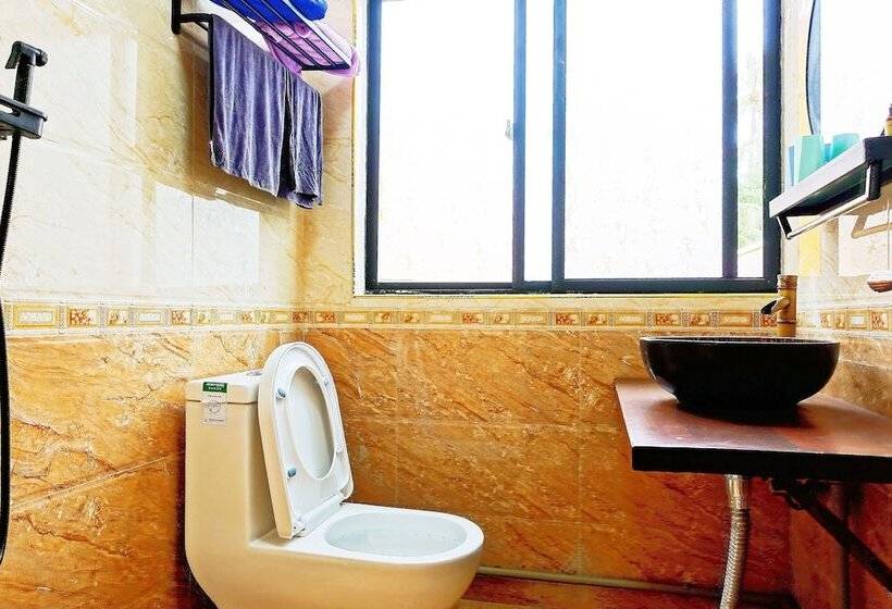 펜션 Sanya Jinji Liyuan Guesthouse