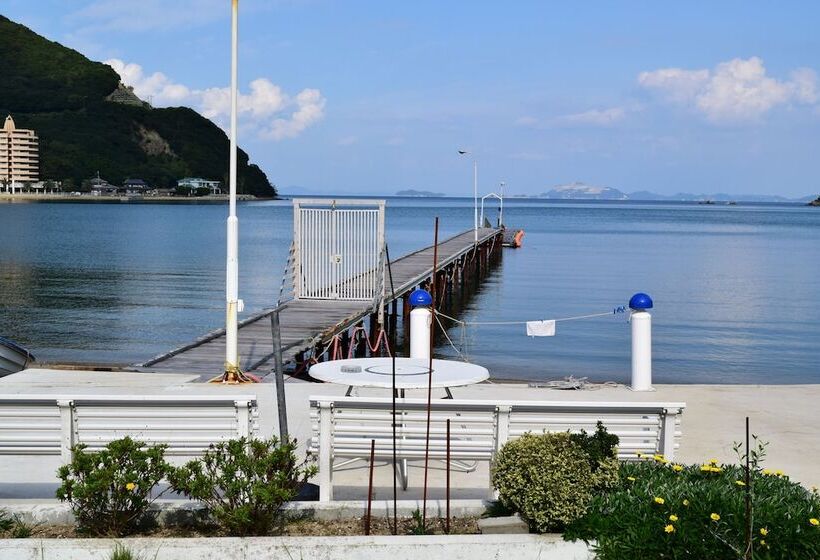 Пансион Seatiger Island In Shodoshima