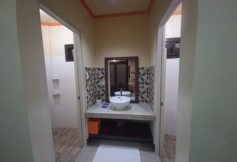 پانسیون Serge Kafe Apartelle