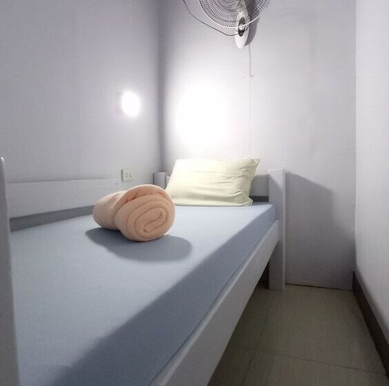 پانسیون Serge Kafe Apartelle