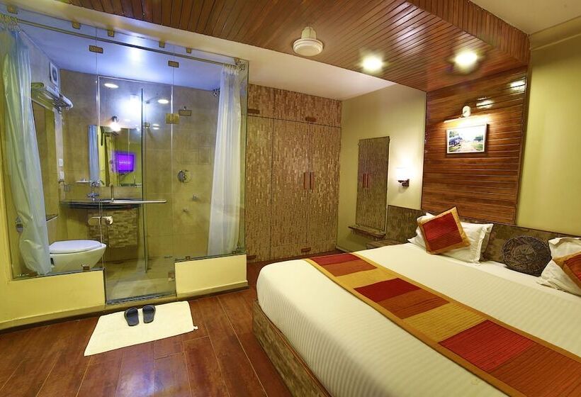 펜션 Shaleen Elegance Homestay