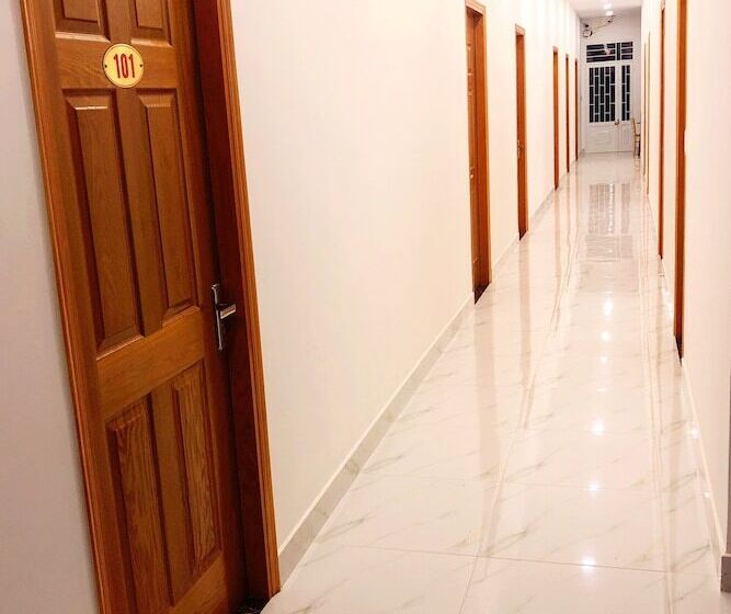 پانسیون Tan Khoi Dat