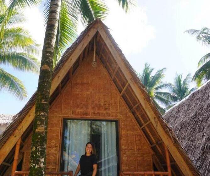 Premiere Haven Hostel Siargao