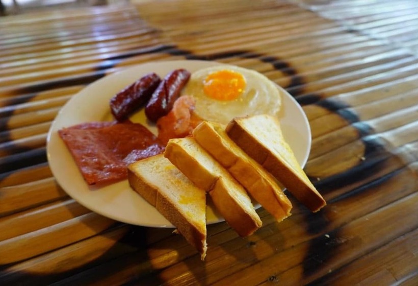 Premiere Haven Hostel Siargao