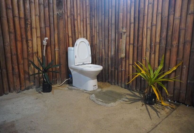 Premiere Haven Hostel Siargao