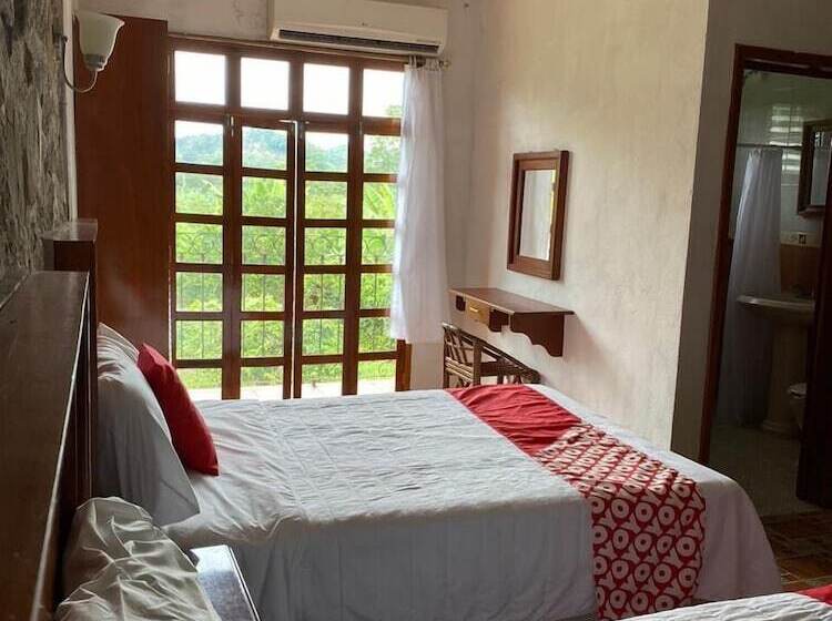 Rancho Hotel El Carmen