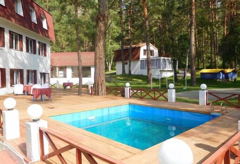 منتجع Chale Priskalny