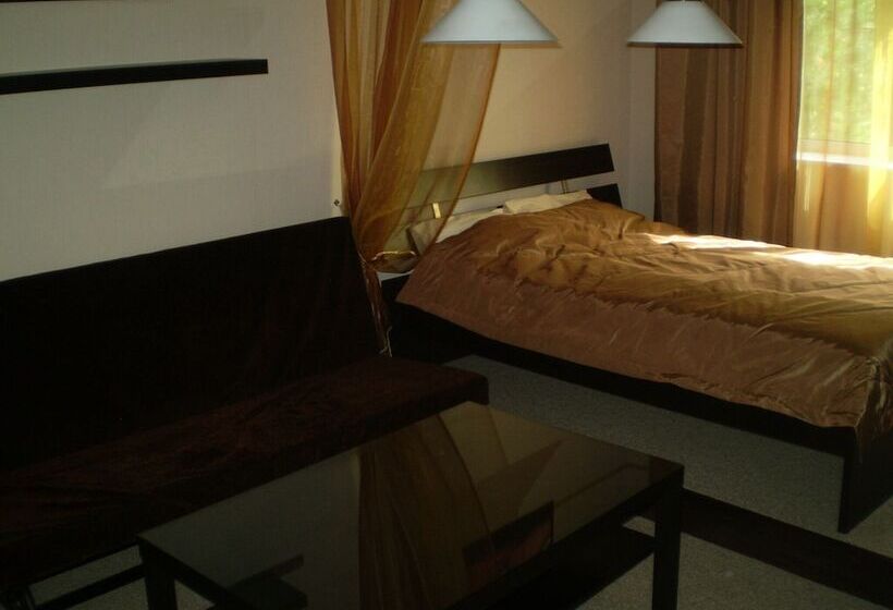 منتجع Chale Priskalny